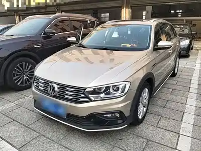 Volkswagen C-TREK 2018