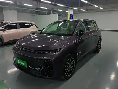 Leapmotor B10 2025