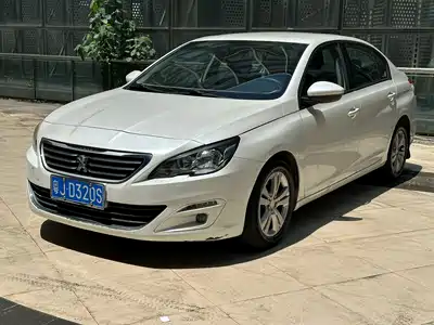 Peugeot 408 2015