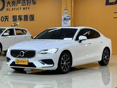 Volvo S60 2021
