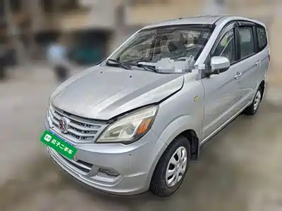 BAIC Weiwang M20 2015