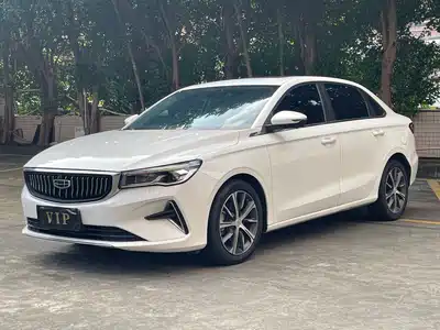 Geely Emgrand 2023