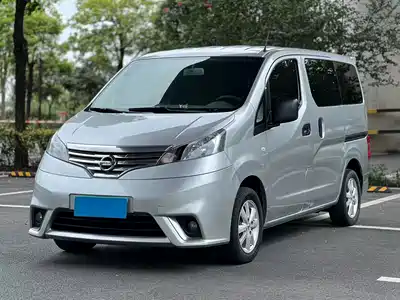 Nissan NV200 2016