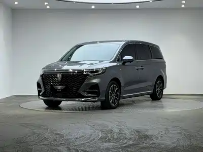 Roewe iMAX8 2023