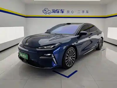 Geely Galaxy Xingyao 8 2025