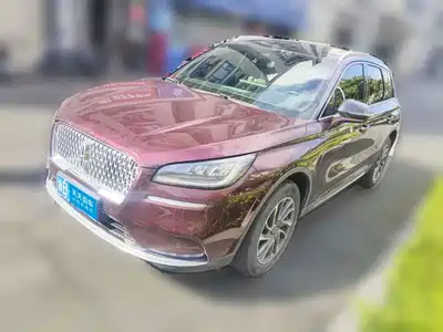 Lincoln Adventurer 2021