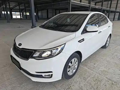 Kia K2 2015