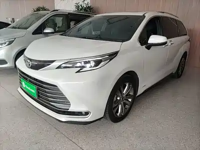 Toyota Sienna 2024