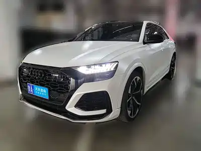 Audi RS Q8 2021