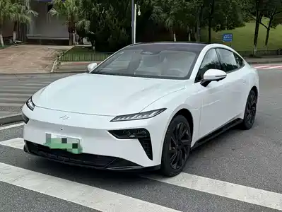 Dongfeng Yipai eπ007 2024