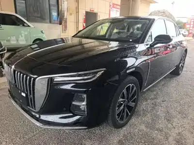 Hongqi H5 PHEV 2026