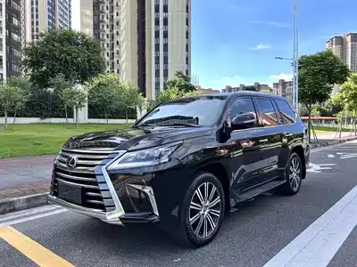 Lexus LX 2018