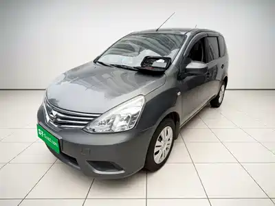 Nissan Livina 2017