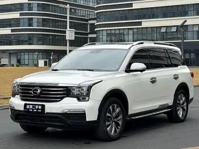 GAC Trumpchi GS8 2017