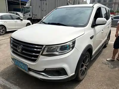 Dongfeng Fengxing SX6 2016