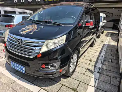 JAC Motors Refine M5 2014