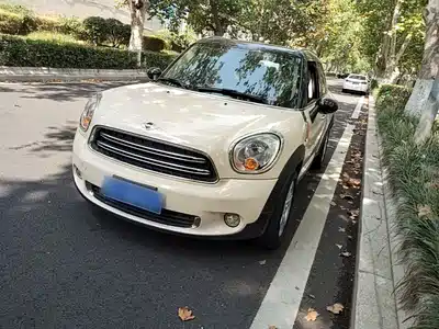 MINI COUNTRYMAN 2015