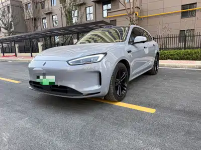 AITO Wenjie M5 2025