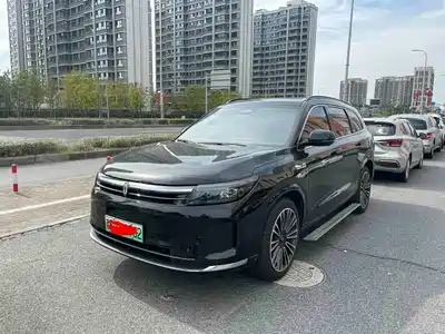 AITO Wenjie M7 2025