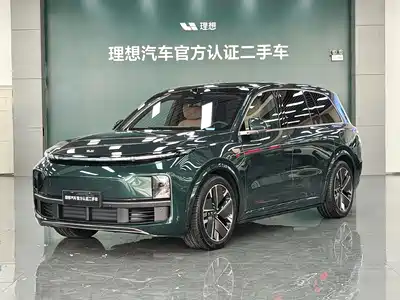 Li Auto L9 2025