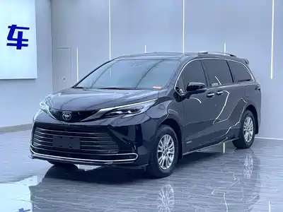 Toyota Sienna 2022