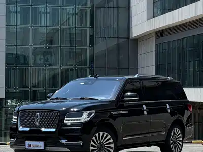 Lincoln Navigator 2021