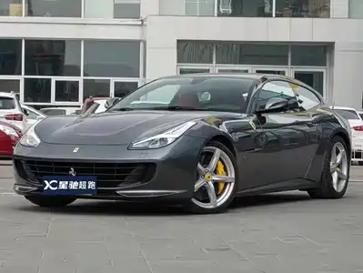 Ferrari GTC4Lusso 2019