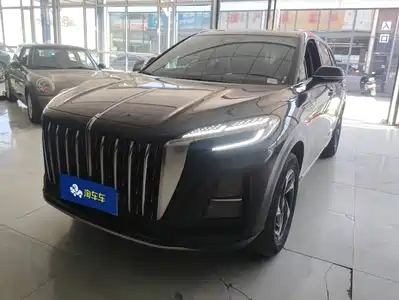 Hongqi HS3 2024