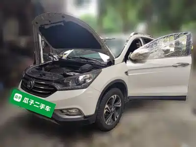 Dongfeng Aeolus Fengshen AX7 2016