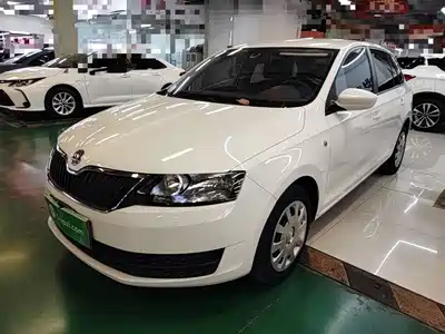 Škoda Rapid Spaceback 2017