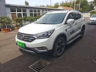 Dongfeng Aeolus Fengshen AX7 2016