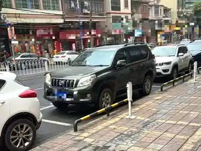Toyota Prado (Import) 2011