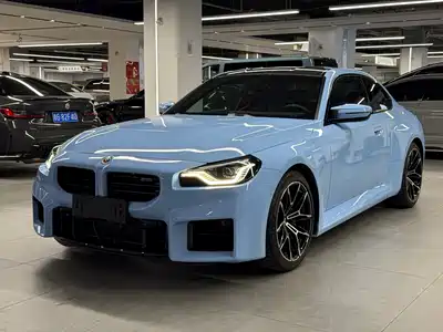 BMW M2 2025