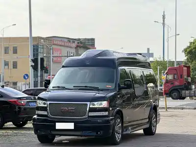 GMC Savana 2016