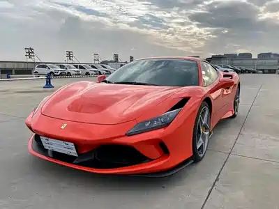 Ferrari F8 2021