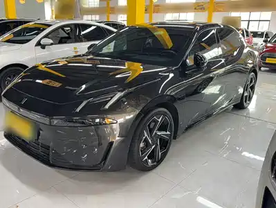 Lynk & Co 07 EM-P 2024
