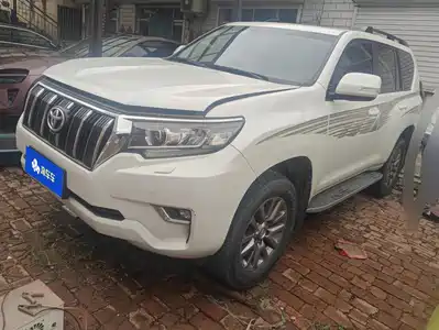Toyota Prado 2018