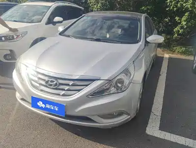 Hyundai Sonata 2012