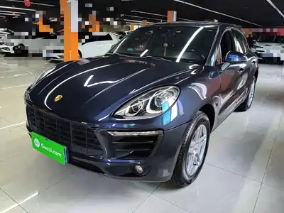 Porsche Macan 2016