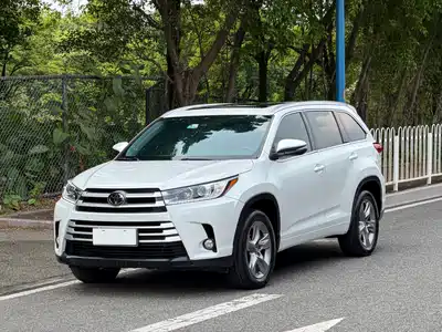 Toyota Highlander 2020