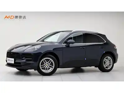 Porsche Macan 2021
