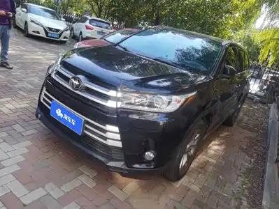 Toyota Highlander 2020