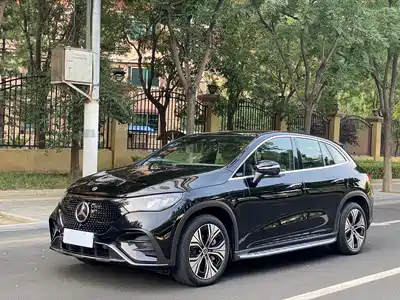 Mercedes-Benz EQE SUV 2024