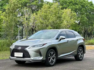 Lexus RX 2021