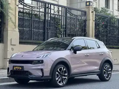 Lynk & Co 06 2022