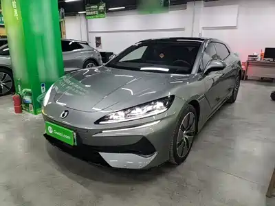Denza Z9GT 2024
