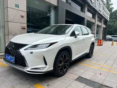 Lexus RX 2025