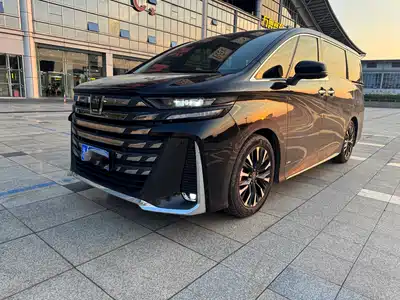 Toyota Vellfire 2024