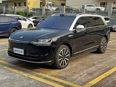 AITO Wenjie M9 2024