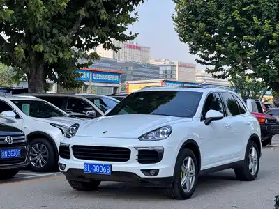 Porsche Cayenne New Energy 2016